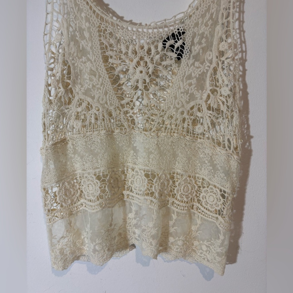 Rue 21 Size Medium Cropped Crotched Lace Tank Top See Through Casual Summer - Picture 3 of 8
